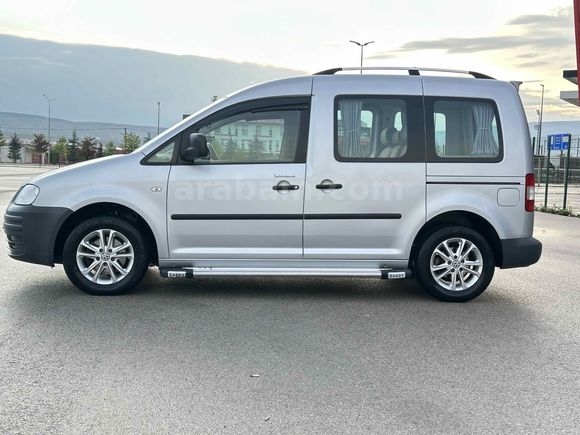 SAHİBİNDEN 97 BİN KM GARAJ ARABASI