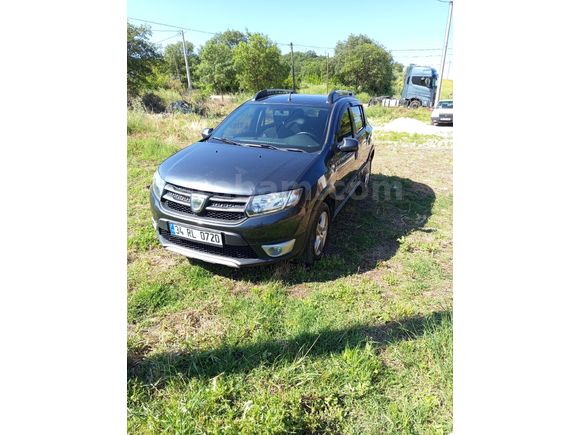 Sahibinden Dacia Sandero 0.9 TCe Stepway Easy-R 2016 Model  115.000 km Füme