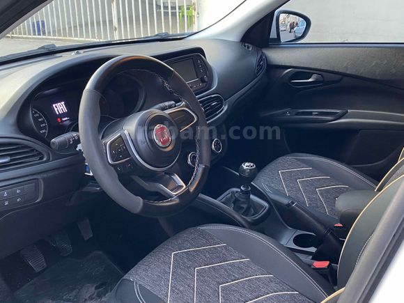 ÖZYILDIZdan 2023 model BOYASIZ Fiat Egea 1.4 Fire Easy Fabrika LPGLİ 