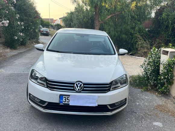 Sahibinden Temiz Wolkswagen Passat 1.6 TDi BlueMotion Comfortline 2012 Model.