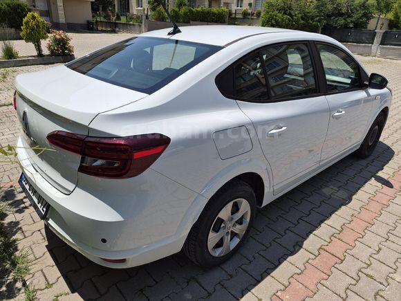 Sahibinden Renault Taliant 1.0 T Joy 2023 Model