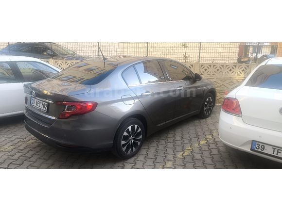 Sahibinden Fiat Egea 1.6 Multijet Lounge Plus 2020 Model 104.000 km Gri (titanyum)