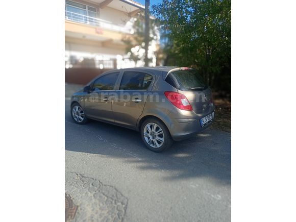 Sahibinden Opel Corsa 1.2 Essentia 2012 Model  92.000 km Kahverengi