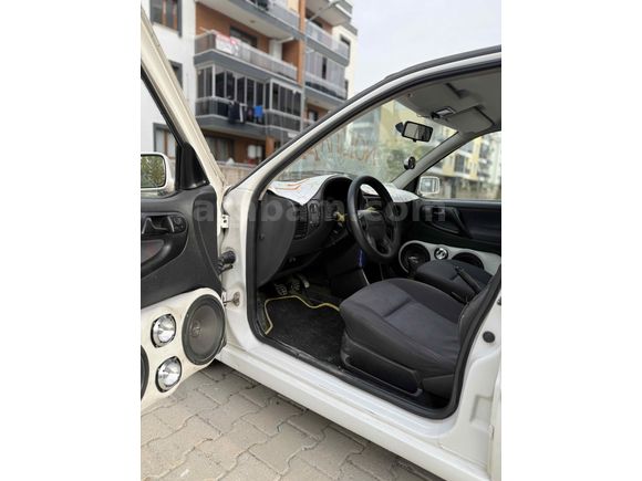 Sahibinden Volkswagen Polo 1.6 2000 Model 