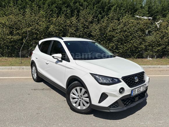 Sahibinden Seat Arona 1.0 EcoTSI Style 2021 Model  56.500 km Beyaz