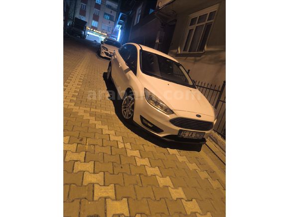Sahibinden Ford Focus 1.5 TDCi Trend X 2015 Model