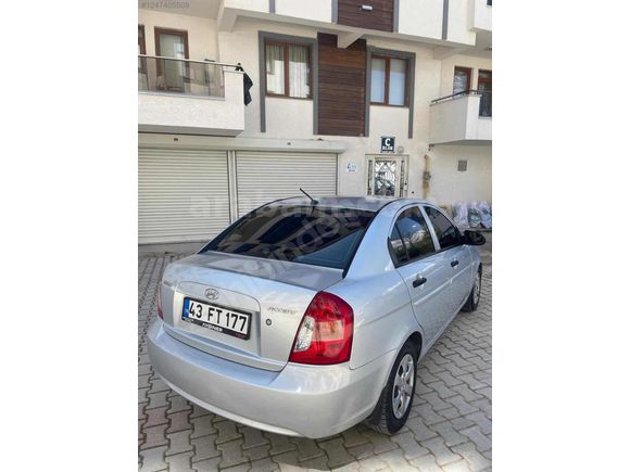 Sahibinden Hyundai Accent Era 1.4 Team 2009 Model