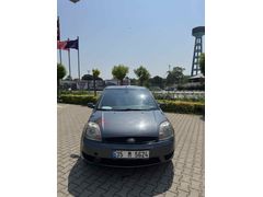 Sahibinden Ford Fiesta 1.4 TDCi Comfort 2005 Model  275.000 km Füme