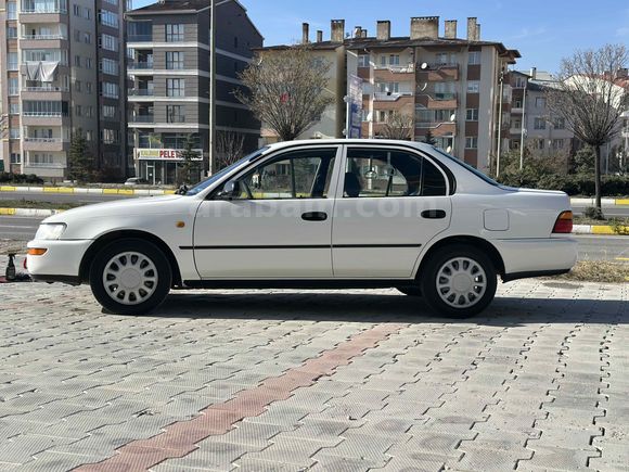 Sahibinden Toyota Corolla 1.6 XEi 1995 Model 