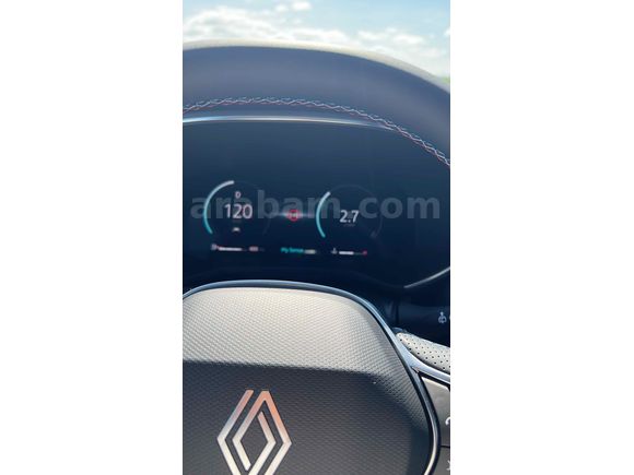 Sahibinden Renault Clio 1.0 TCe Techno Esprit Alpine 2025 Model 