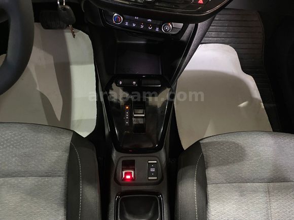 otomobil Opel Corsa 1.2 T Edition AT8