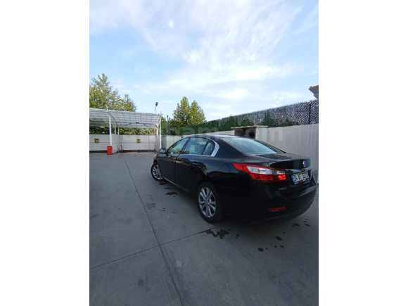 Sahibinden Renault Latitude 1.5 dCi Privilege 2011 Model