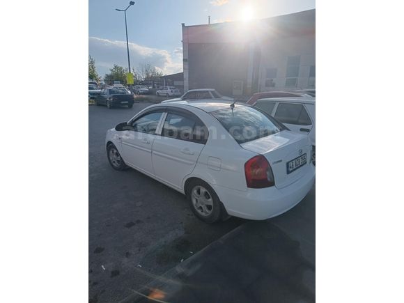 Sahibinden Hyundai Accent Era 1.6 Style 2006 Model