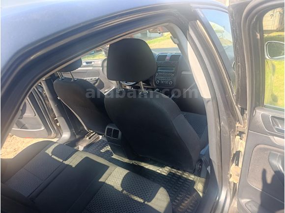 Sahibinden Volkswagen Jetta 1.4 TSi Midline 2010 Model