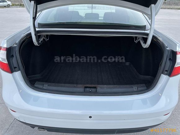-MACCAR- EMSALSİZ 1. SINIF 2014 TOUCH FLUENCE 166. KM