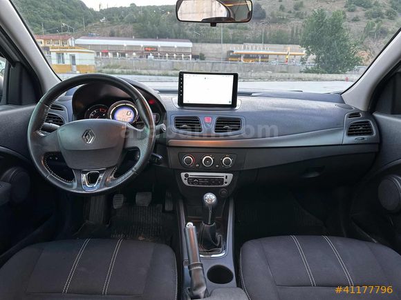 -MACCAR- EMSALSİZ 1. SINIF 2014 TOUCH FLUENCE 166. KM
