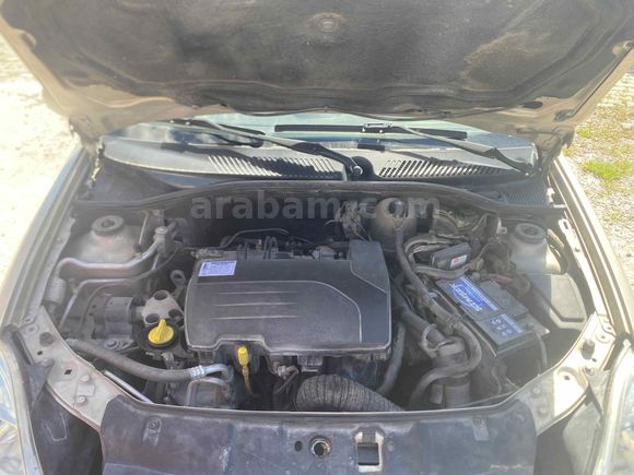 Galeriden Renault Symbol 1.2 Expression Plus 2011 Model Yozgat