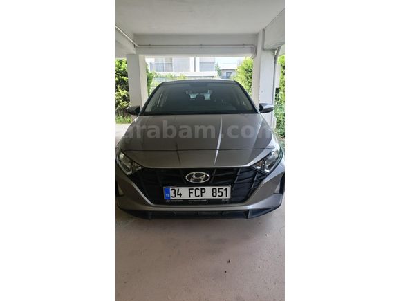 Sahibinden Hyundai i20 1.4 MPI Style 2022 Model
