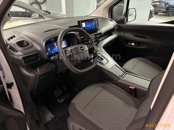 SAYCAR'DAN 2026 0 KM OPEL COMBO EDİTON /YÜKSEL KONSOL/