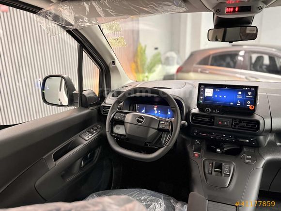 SAYCAR'DAN 2026 0 KM OPEL COMBO EDİTON /YÜKSEL KONSOL/