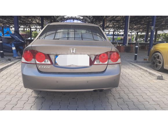 Sahibinden Honda Civic 1.6i VTEC Premium 2009 Model
