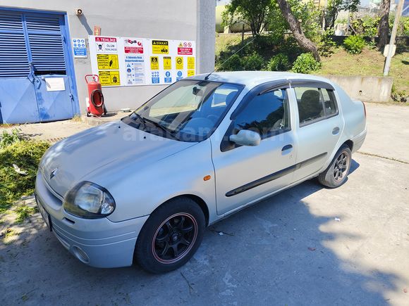 Sahibinden Renault Clio 1.4 2001 Model 