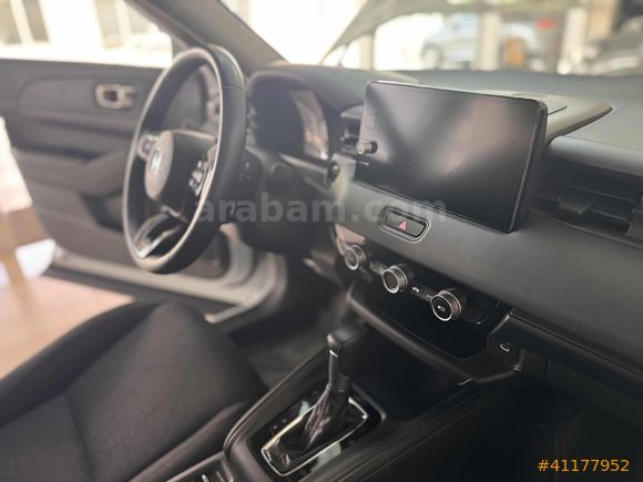 2024 HONDA HR-V 1.5 HİBRİT BOYASIZ