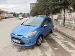 Sahibinden Ford Fiesta 1.4 Titanium 2010 Model  187.000 km Mavi