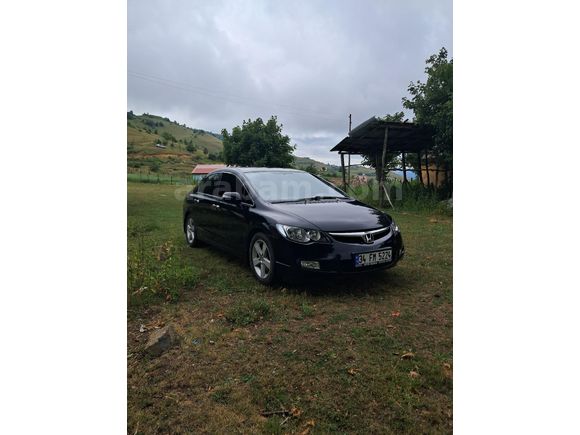 Sahibinden Honda Civic 1.6i VTEC Elegance 2009 Model