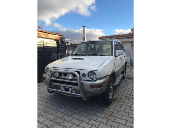Avcıdan Nissan Terrano