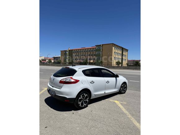 Sahibinden Renault Megane 1.5 dCi Joy 2013 Model 