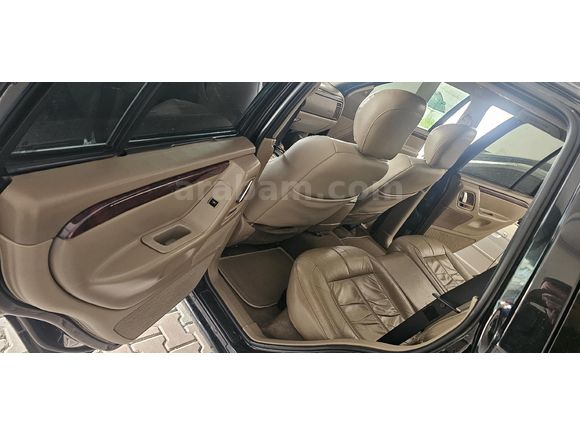 MEMURDAN BAKIMLI JEEP TAKAS OLABİLİR.