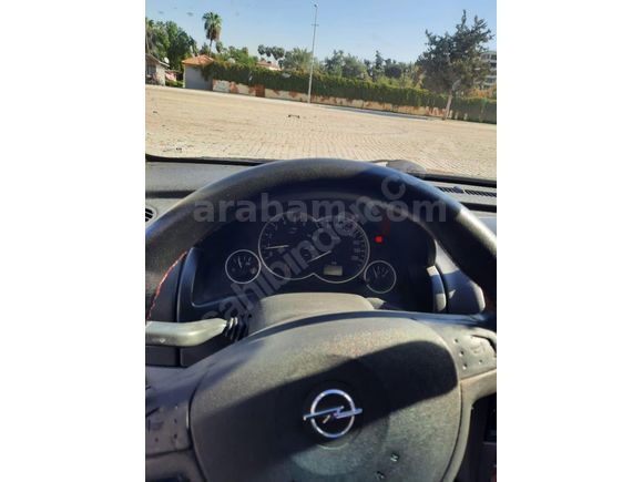 Sahibinden Opel Corsa 1.3 CDTI Cosmo 2004 Model  260.000 km Siyah