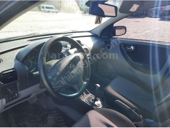 Sahibinden Opel Corsa 1.3 CDTI Cosmo 2004 Model  260.000 km Siyah