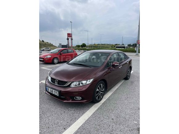 Sahibinden Honda Civic 1.6i VTEC Eco Elegance 2015 Model 