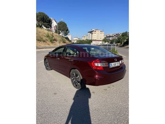 Sahibinden Honda Civic 1.6i VTEC Eco Elegance 2015 Model 