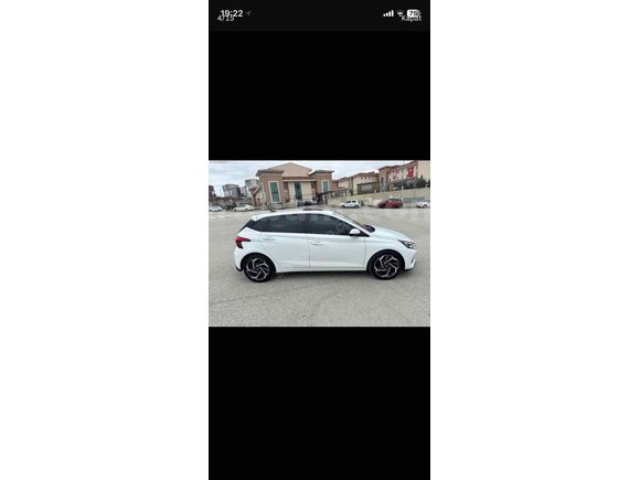 Sahibinden Hyundai i20 1.4 MPI Style Plus 2021 Model 