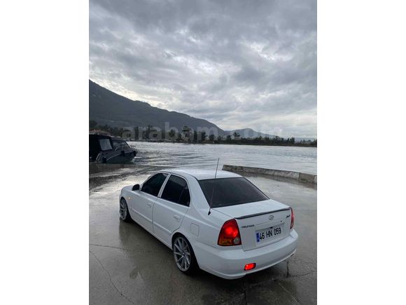 Sahibinden Hyundai Accent 1.6 Admire 2004 Model 