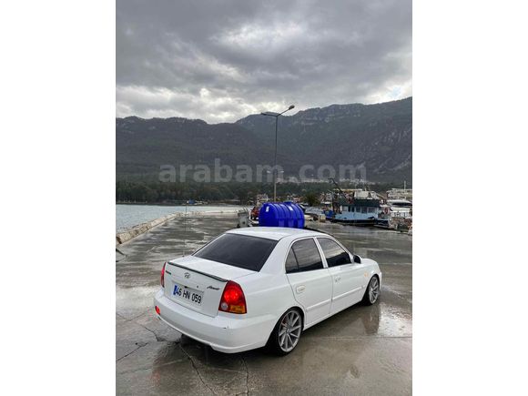 Sahibinden Hyundai Accent 1.6 Admire 2004 Model 