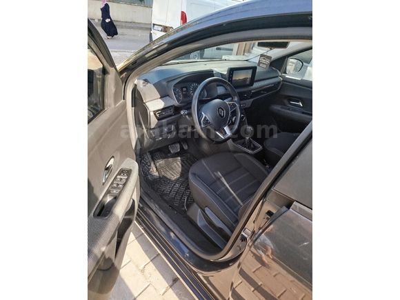 Sahibinden Renault Taliant 1.0 T Touch 2021 Model