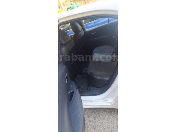 SAHİBİNDEN TEMİZ COROLLA