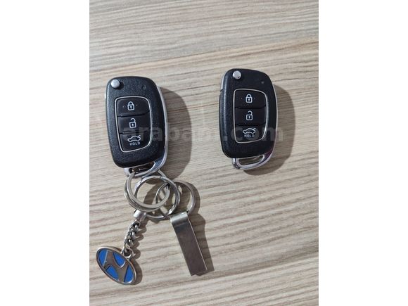  Hyundai Elantra 1.6 D-CVVT Style 2016 Model 