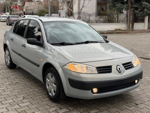 Sahibinden Renault Megane 1.6 Authentique 2004 Model
