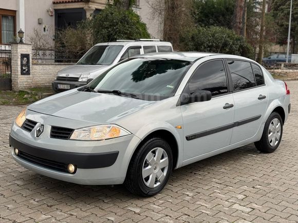 Sahibinden Renault Megane 1.6 Authentique 2004 Model