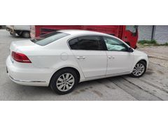 Sahibinden Volkswagen Passat 1.6 TDi BlueMotion 2012 Model  144000 km Beyaz
