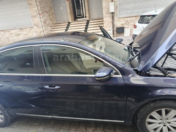 Sahibinden Volkswagen Passat 1.6 TDi BlueMotion Comfortline 2012 Model  405.000 km Mavi