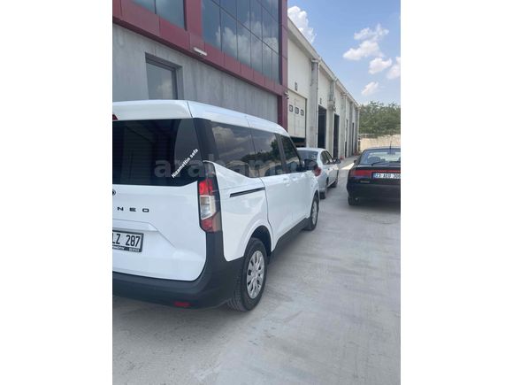Sahibinden Ford Tourneo Courier 1.5 EcoBlue Deluxe 2024 Model 