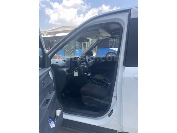 Sahibinden Ford Tourneo Courier 1.5 EcoBlue Deluxe 2024 Model 