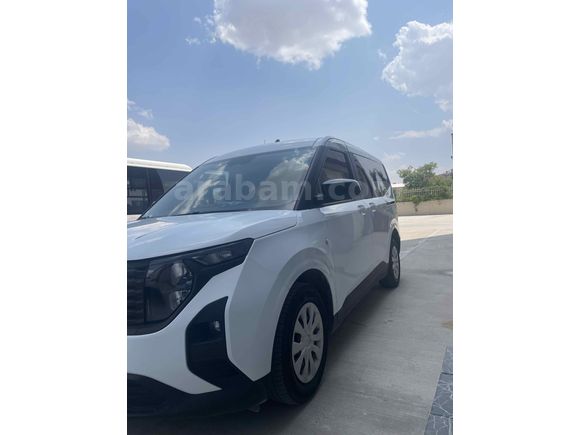 Sahibinden Ford Tourneo Courier 1.5 EcoBlue Deluxe 2024 Model 
