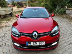 Sahibinden Renault Megane 1.6 Touch Plus 2015 Model  88.000 km Kırmızı